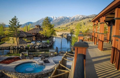 Genoa Resort | Spacious, Cozy 1-bedroom villa in stunning David Walley's resort, Genoa, NV