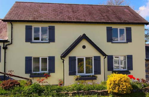 Boncath Cottage | Spacious dog-friendly cottage in an idyllic rural setting near amazing beaches
