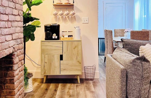 Pittsburgh House | Spacious & Elegant Mins to Hospital