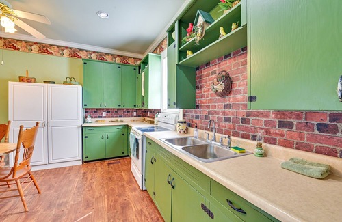 Elizaville House | Spacious Ewing Retreat w/Game Room & Fireplace!