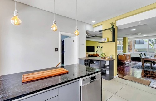 Three Anchor Bay Apartment | Spacious family Apartment Near Beach with Inverter