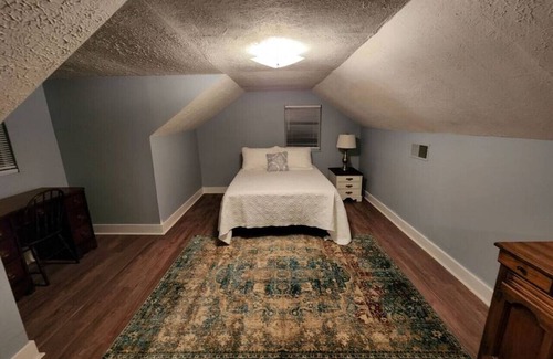 Pikeville Other | Spacious Family Farmhouse