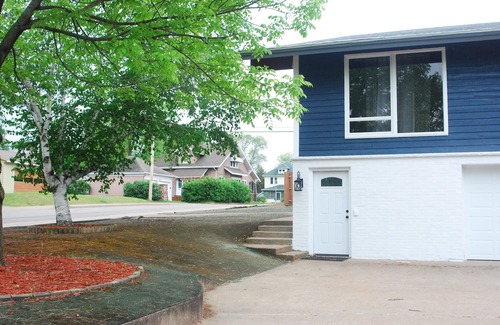 Eau Claire House | Spacious family friendly home with a heated indoor pool