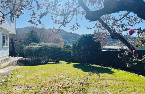 Riwaka Villa | Spacious Family-Friendly Home Near Kaiteriteri, Lots of Parking & Sports equip