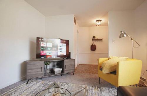 Charlotte House | Spacious family friendly home with game room by UNC Charlotte