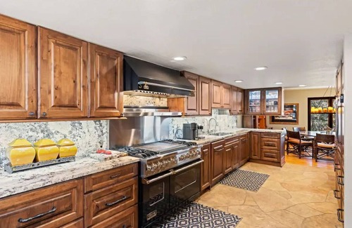 Highland Meadows Ski Chalet | Spacious Family Friendly Ski Chalet In Vail