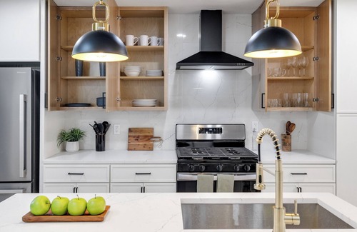 Garland House | Spacious Family Retreat in the Heart of Garland