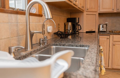East Stroudsburg House | Spacious Family Retreat on 7.5 Private Acres Sleeps 14+ Pool/Hot Tub/Sauna/GR