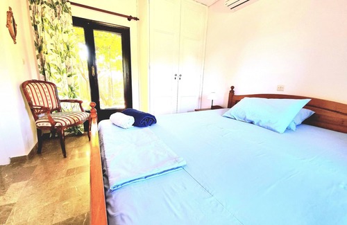 Vrahati Other | Spacious farmhouse with big yard and fireplace