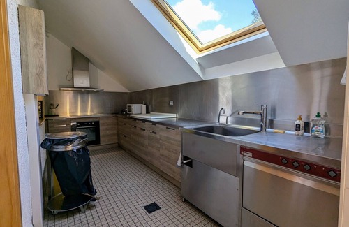 Le Grand Valtin Cottage | Spacious family chalet with spa, sauna and games room