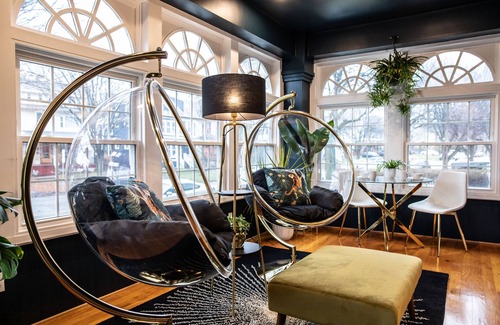 Buffalo House | Spacious! Game rm, Jungle rm, Bubble Chairs, Vinyl's, Patio, & Grill!