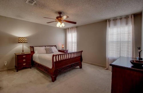 Plano House | Spacious Gorgeous Home With Year Round Pool Oasis