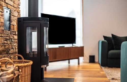 Saas-Fee Apartment | Spacious Ground Floor 4 Bedroom, 3 Bathroom Apartment with Large Garden