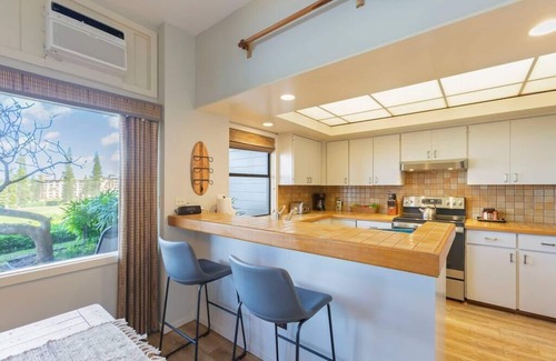 Kapalua Apartment | Spacious ground floor, ocean view Kapalua Ridge Villa private condo with AC