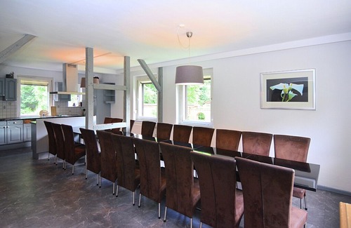 Zorge House | Spacious group house in the Harz region with a fenced garden