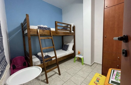 Archanes-Asterousia Cabin | Spacious guest house, steps away from the Mediterranean sea