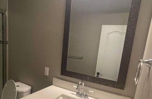 Durham Region House | Spacious guest unit close to all aminities