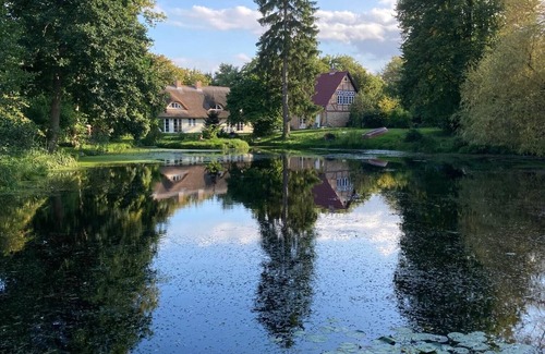 Lassan House | Spacious half-timbered house in a romantic garden