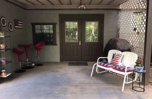 Russellville Apartment | Spacious handicapped accessible peaceful grotto in the enchanted forest.