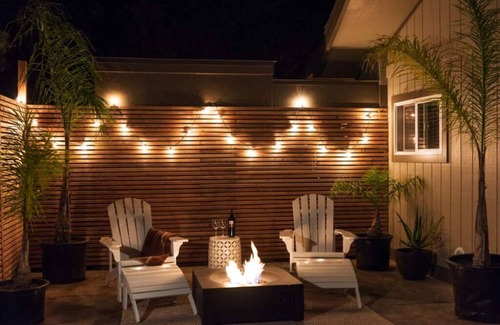 Makawao Apartment | Spacious Hawaiian Suite for a Romatic Getaway in the Upcountry of Maui!