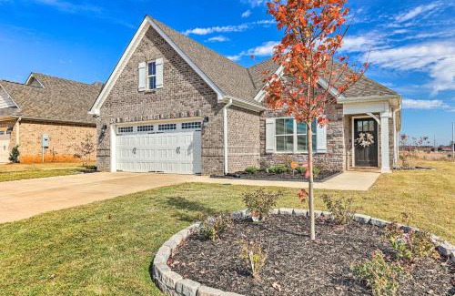 Hazel Green House | Spacious Hazel Green Home with Fireplace, Yard!
