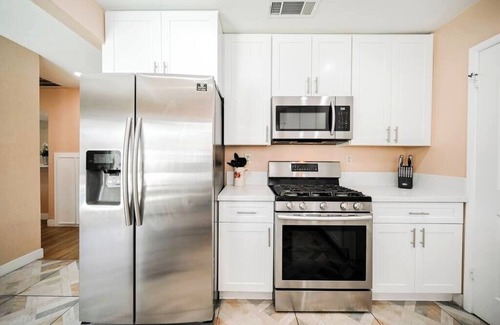 Green Valley North House | Spacious Henderson Hidden Gem!