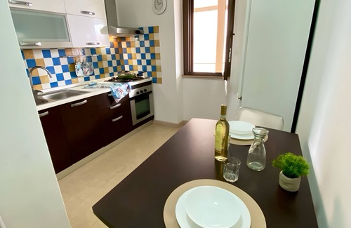 Oristano Apartment | Spacious Holiday Home in the Historic Centre of Oristano for Families