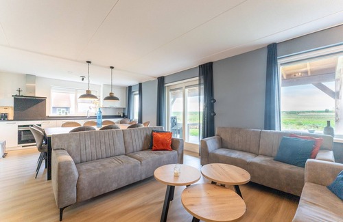 Scherpenisse House | Spacious holiday home with sauna