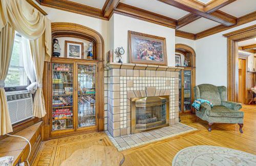 Salamanca House | Spacious Home 2 Mi to Seneca Allegany Casino!