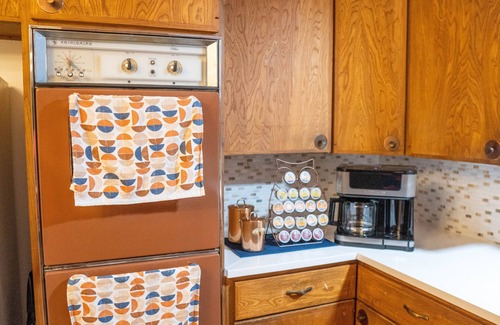 Smithville House | Spacious home 2 minutes from downtown (Pet-Friendly!)