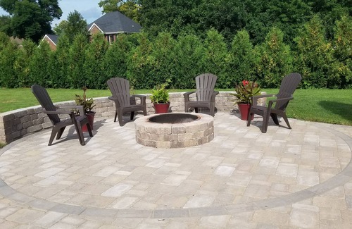Oshkosh House | Spacious home 5 mile from the EAA grounds.