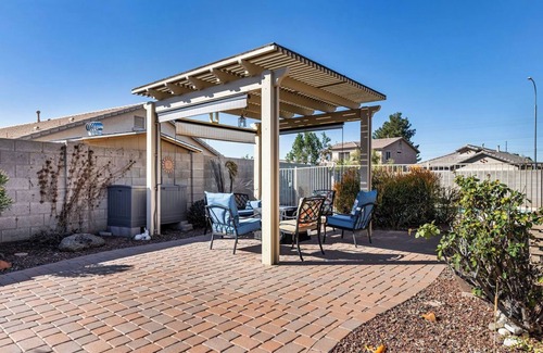 Coldwater Springs House | Spacious Home In Avondale