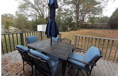 Newnan House | Spacious home in Historic Newnan