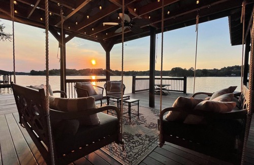 Hickory House | Spacious Home on Lake Hickory with Dock