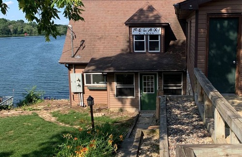 Stoughton House | Spacious Home on Lake Kegonsa