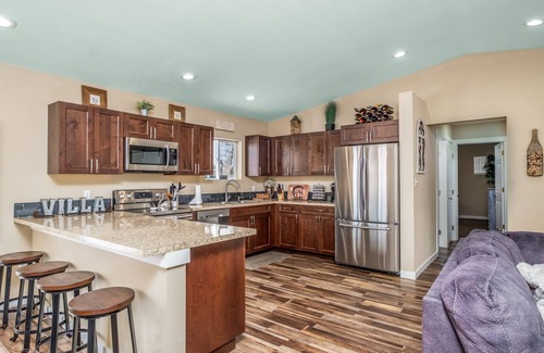 East Wenatchee House | Spacious home on a vineyard near Gorge Amp.,Leavenworth,chelan and Mission Ridge