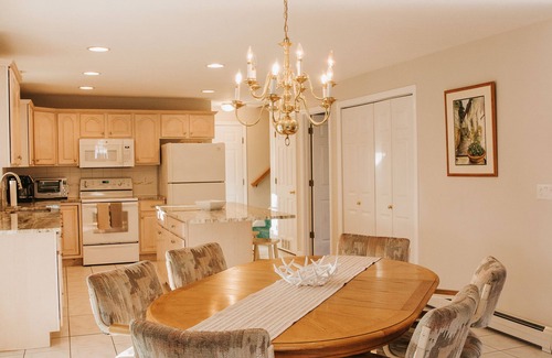 Dennis House | Spacious home - Sleeps 15 -Steps to a Private Beach