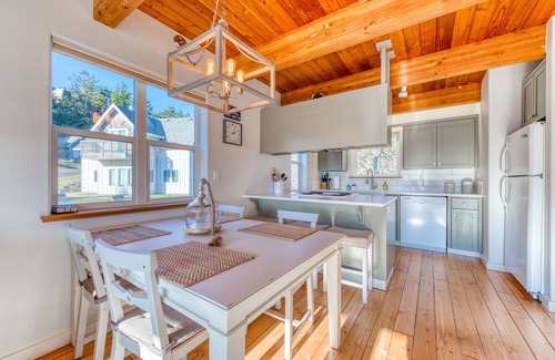 Netarts House | Spacious, Homey Dog-Friendly House with Fireplace and Beach and Ocean Views