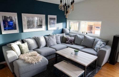 Heimdal House | Spacious house, close to Granåsen Ski Arena! 4 beds, 2 bathrooms, free parking