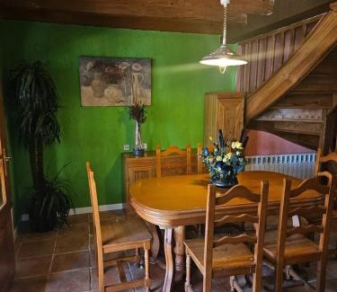 Canejan House | Spacious House in Canejan with Mountain View