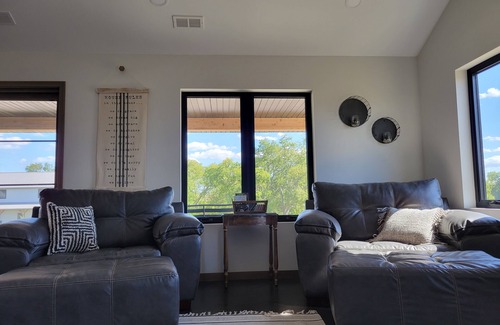 Lake Andes House | Spacious house near a lake with great fishing and boating