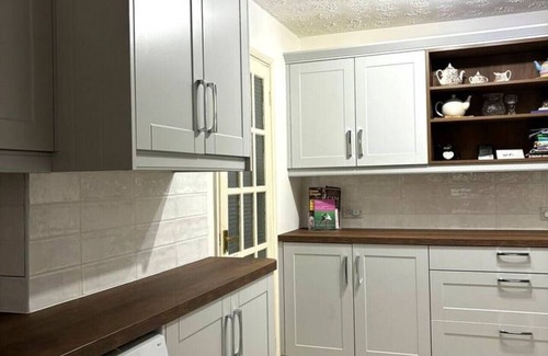 Cambridge House | Spacious House nr Cambridge with Parking & Garden