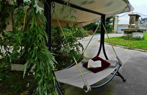 Sainte-Croix House | Spacious house, quiet location, child-friendly, with comfort