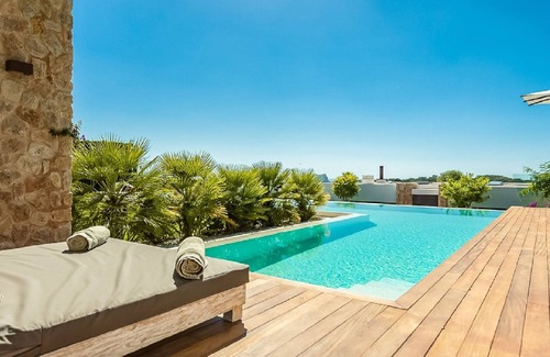 Binz House | Spacious house with a garden and close to the beach