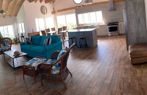 Estate Lilliendal and Marienhoj House | Spacious house with an amazing view of the ocean on a private deck.