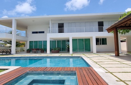 Tamandare House | Spacious house with 6 bedrooms, split AC, Wi-Fi, on the wonderful Carneiros beach