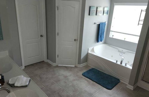 Covington House | Spacious House with Huge Private Yard. Resort Style Community Pool