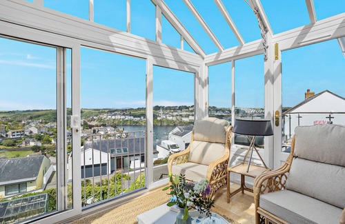 Polruan House | Spacious house with panoramic estuary views
