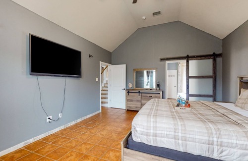 Cinco Ranch House | Spacious house with private pool & Movie room