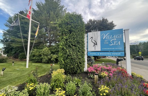 Wells Condo | Spacious/Immaculate 1st flr 1,260 SqFt Unit